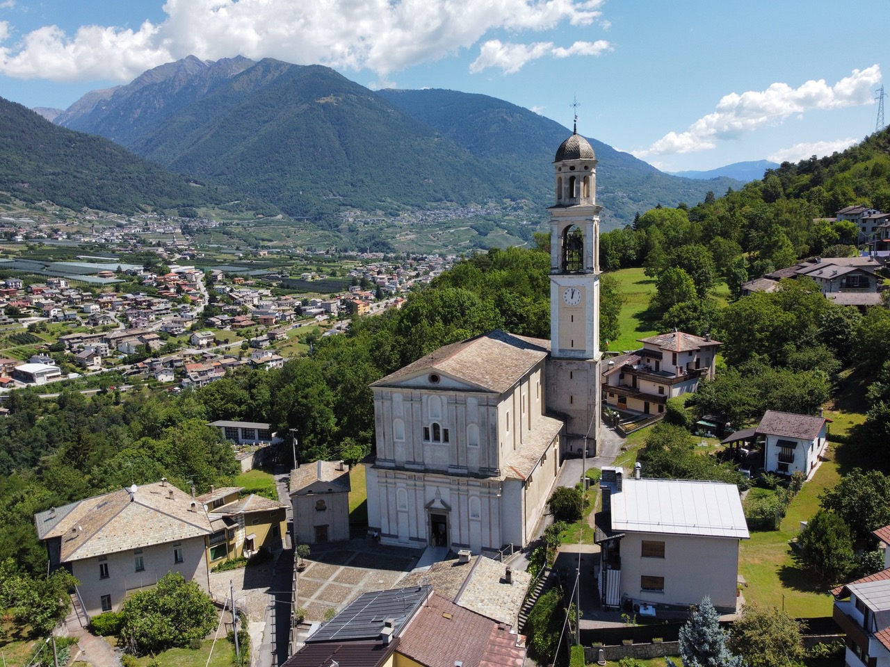 PONTE IN VALTELLINA frazione Sazzo - Santuario di San Luigi